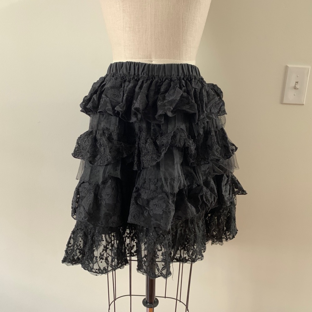H.Naoto Frill skirt
